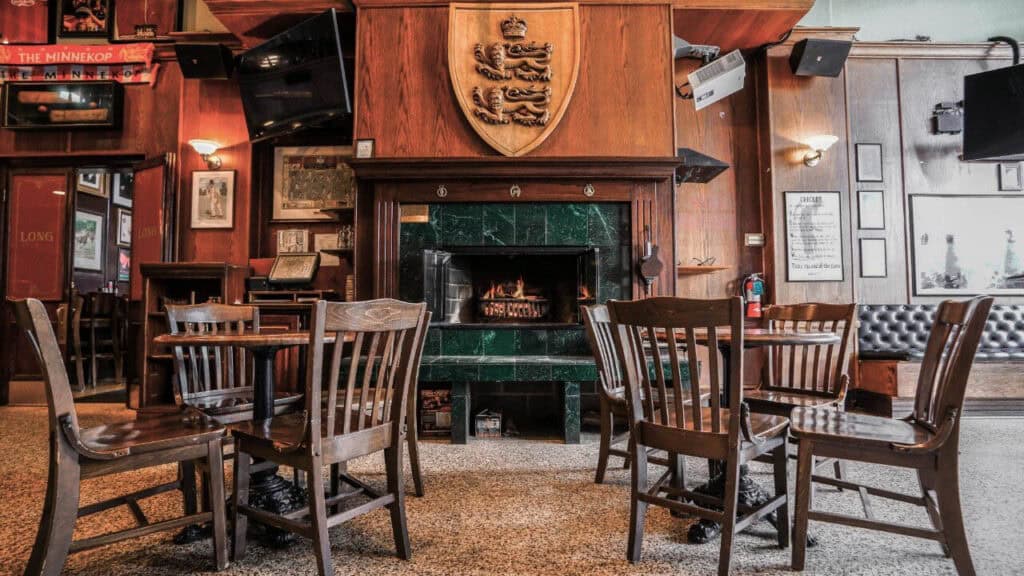 Britt's Pub Minneapolis, MN